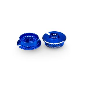 Fin - Blue aluminium 13mm spring cups - 0mm offset - pr (Associated B6.4, B74.2, T6.4 or SC6.4)