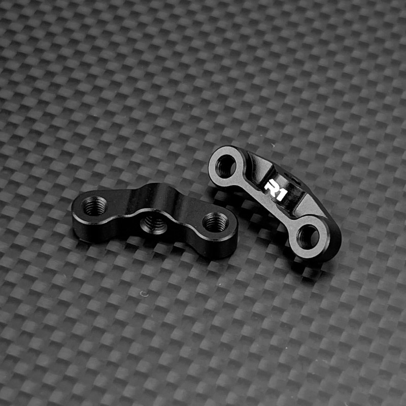R1 Wurks - Black 7075 aluminium rear hub link mounts - +1mm (AE B7 or B84)