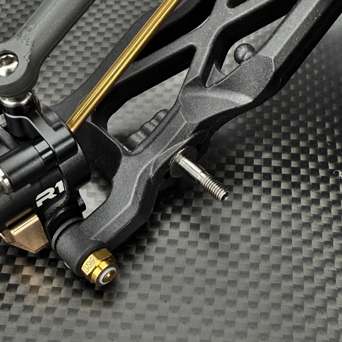R1 Wurks - Titanium rear lower shock mounts - pr (all AE or R1 off road buggies or trucks) - Image 4