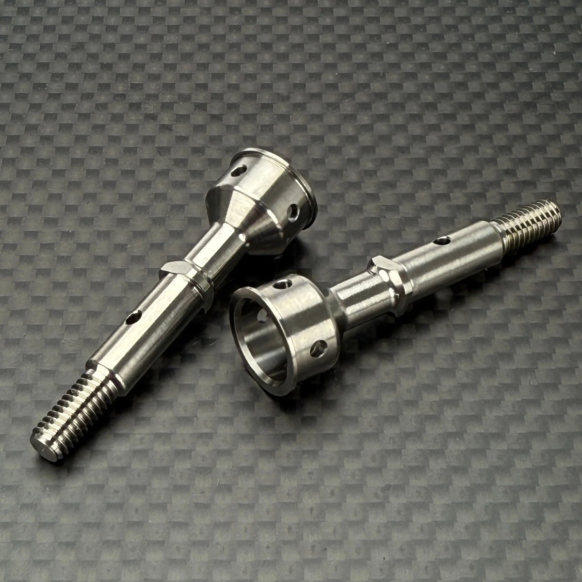 R1 Wurks - Titanium ultra-lightweight rear CVA axles - pr (AE B7 or B84)