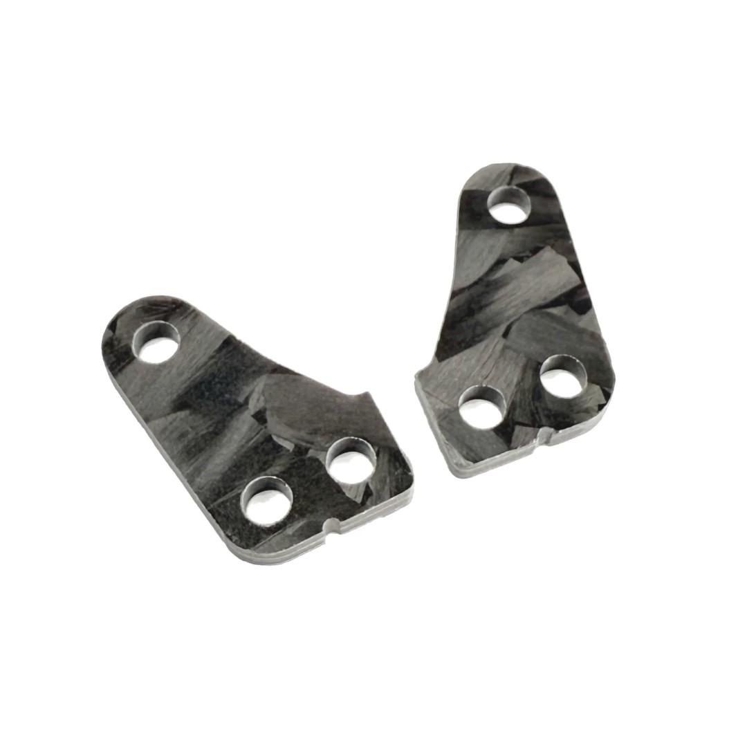 R1 Wurks – Forged Carbon fibre steering ackerman plates – +1mm (AE B84)