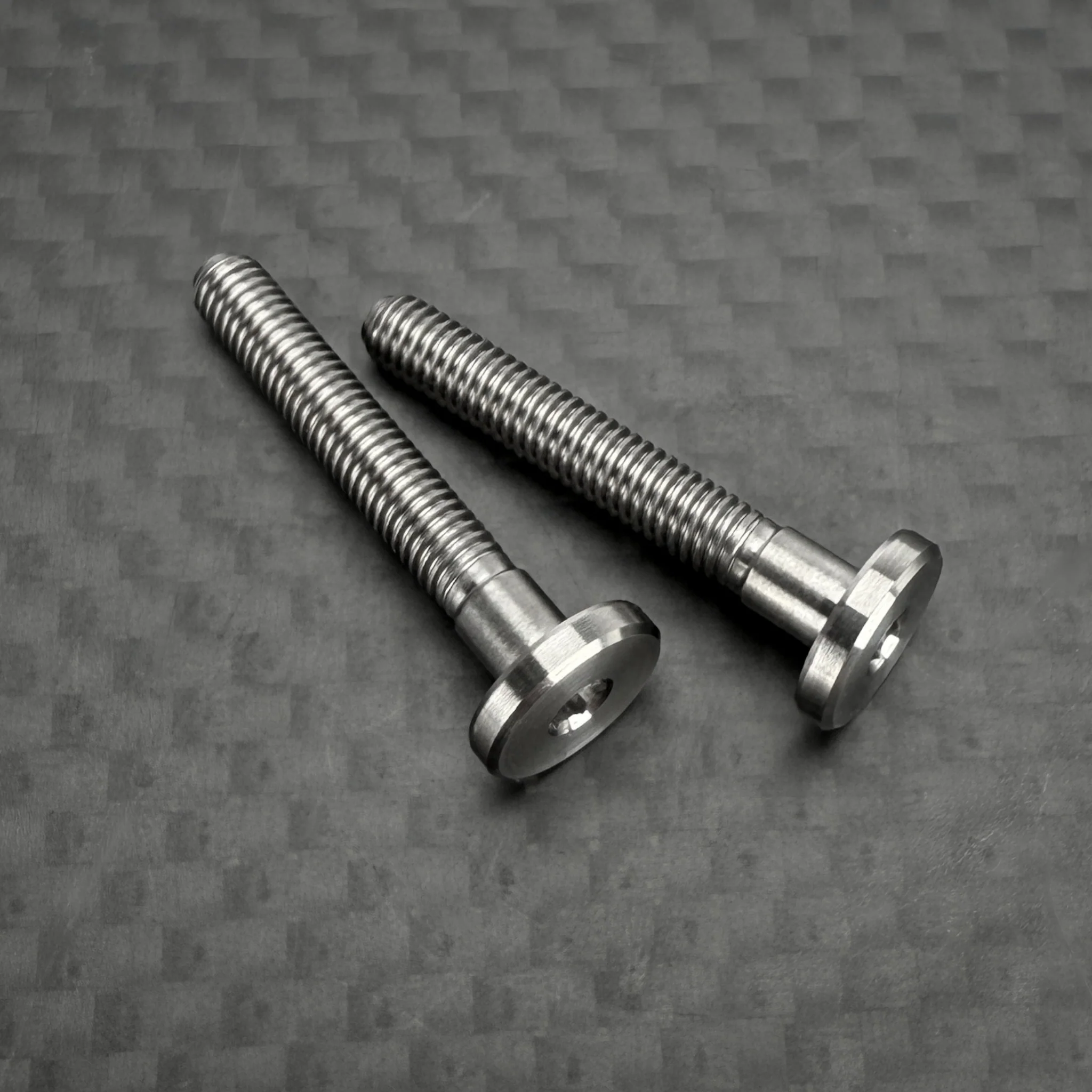 R1 Wurks – Titanium M3 x 20mm Low Profile Upper Shock Mount Button Head screws (2 pcs)