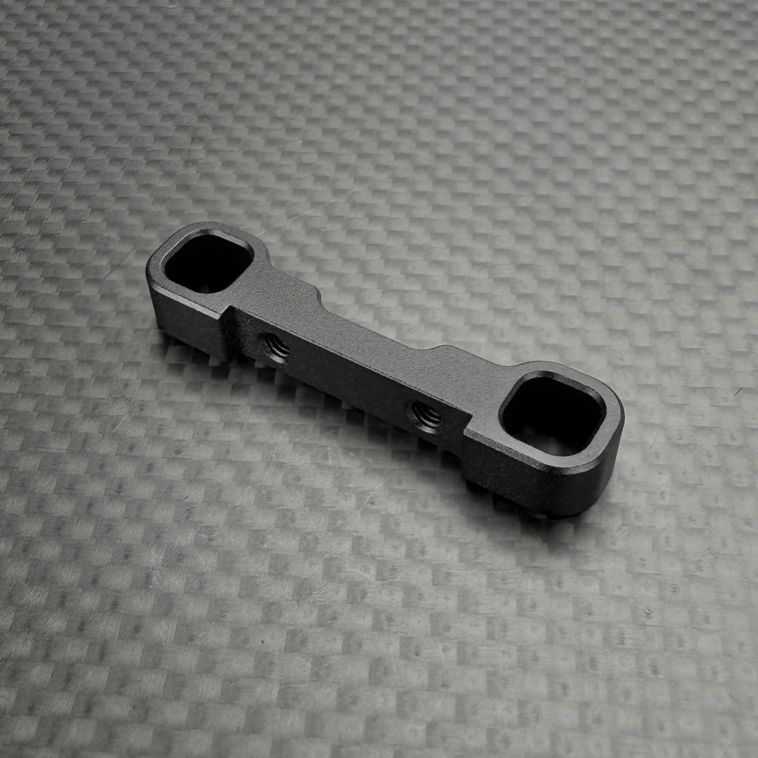 R1 Wurks – Black aluminium front arm mount – B block (AE B84) - Image 4