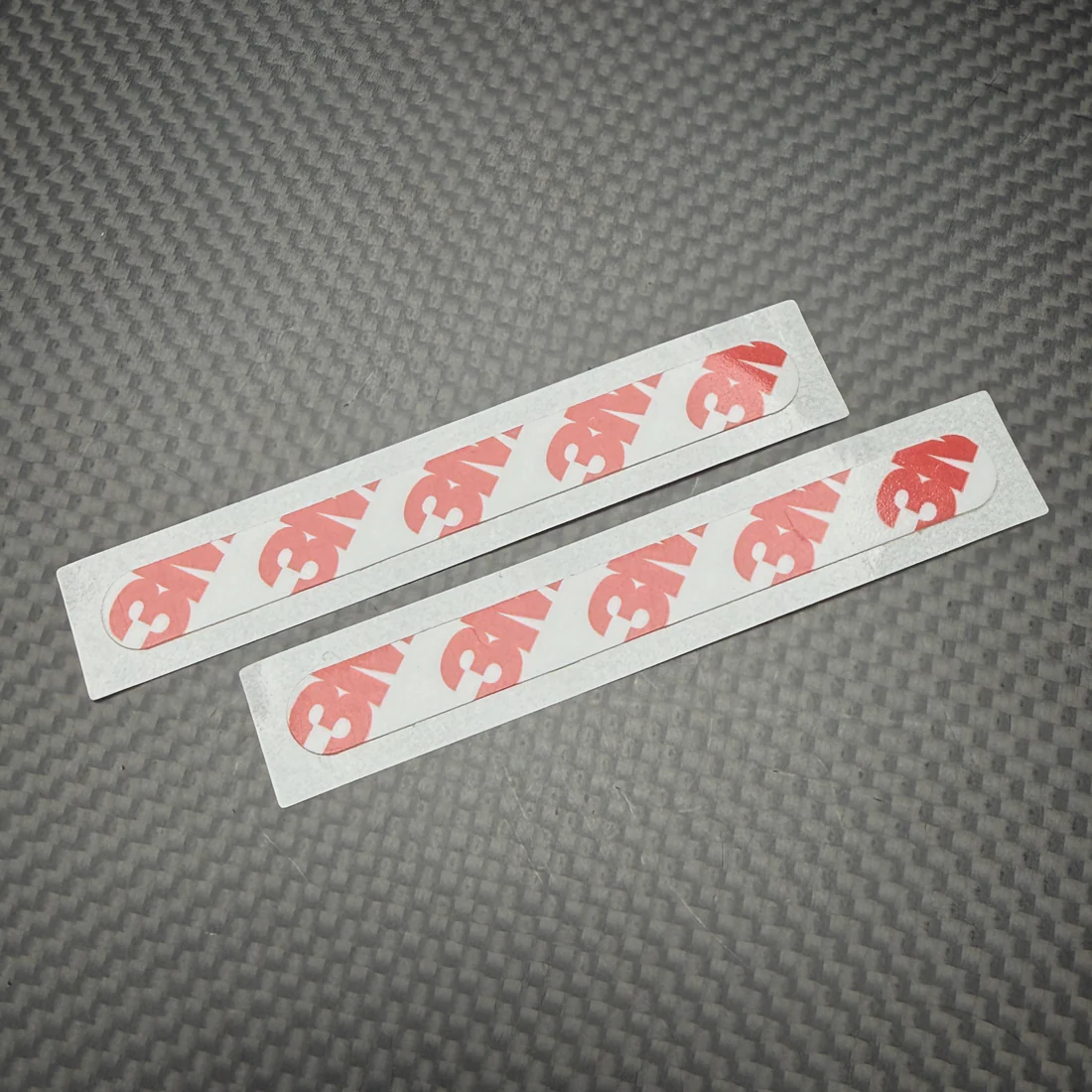 R1 Wurks - Chassis weight adhesive strips - long - pr (R1B)