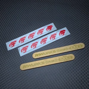 R1 Wurks - Brass chassis weights - long inner - 5.5g each - pr (R1B)