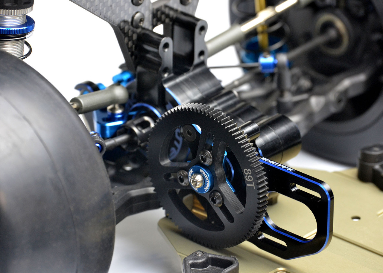 Dual Blue and Black 7075 aluminium laydown gearbox case with sway bar mounts and motor plate - drag use (Associated B6)