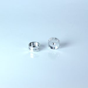 Silver alloy thumbscrews - flat bottom with through hole (pr)