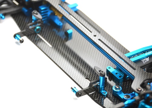 Blue aluminium LIPO posts and hold down tabs (Tamiya EVO5 or EVO6)