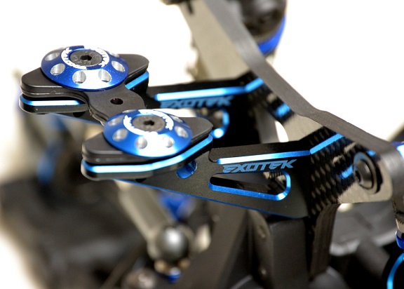 Dual Blue and Black 7075 aluminium wing mounts (AE B6.3 or B6.2)