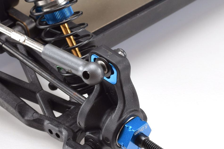 Blue aluminium rear hub link inserts - pair (Associated B6 or B6D)
