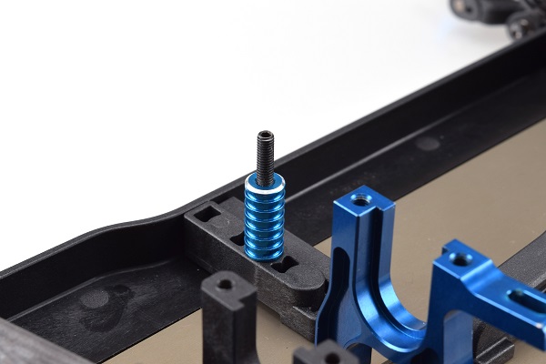 Blue aluminium battery post set (Associated B64 or B64D)